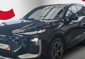 Audi Q3 4.900 km 54.888 &euro; Wackersdorf 92442