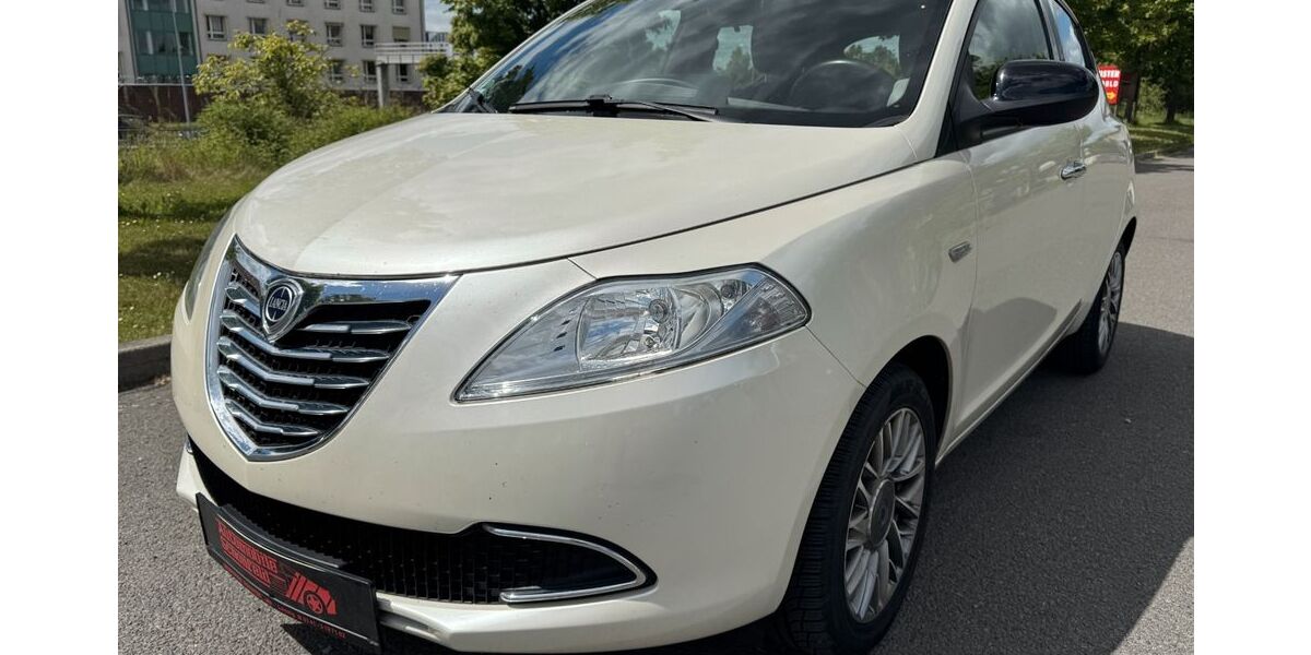 Lancia Ypsilon 107.011 km 5.800 &euro; Leipzig 04129