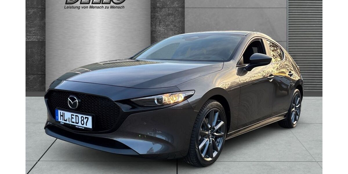 Mazda 3 3.000 km 25.490 &euro; Lübeck 23558
