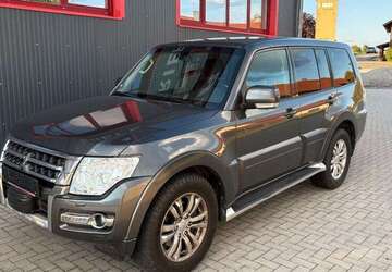 Mitsubishi Pajero 164.400 km 26.900 &euro; Walderbach 93194