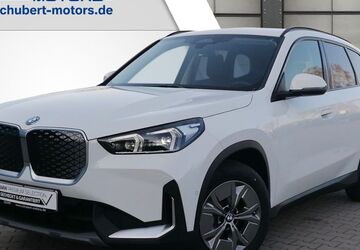 BMW iX1 1.500 km 41.890 &euro; Magdeburg 39108