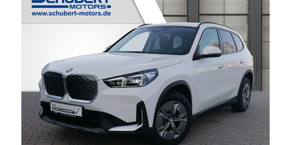 BMW iX1 1.500 km 41.890 &euro; Magdeburg 39108