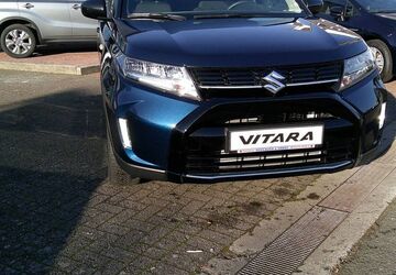 Suzuki Vitara 3.990 km 24.490 &euro; Pinneberg 25421