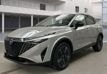 Nissan Qashqai 13.905 km 27.499 &euro; Berlin 12357