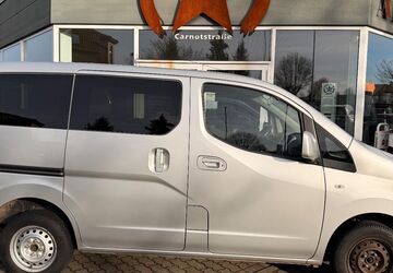 Nissan NV200 328.000 km 5.950 &euro; Magdeburg 39120