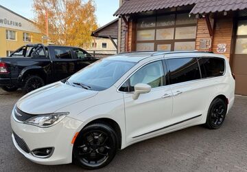 Chrysler Pacifica 97.000 km 27.900 &euro; Isernhagen 30916