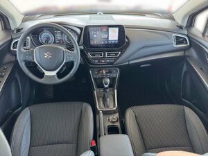 Suzuki SX4 S-CROSS 1.5 COMFORT+ ALLGRIP AGS 4.800 km 25.990 &euro; Höhenkirchen-Siegertsbrun 85635