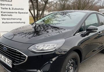 Ford Fiesta 16.800 km 17.590 &euro; Görlitz 02827
