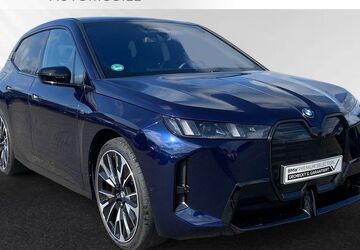 BMW iX 22.400 km 94.871 &euro; Kleve 47533