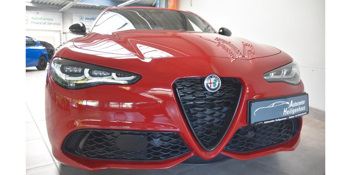 Alfa Romeo Giulia 50.119 km 33.280 &euro; Heiligenhaus 42579