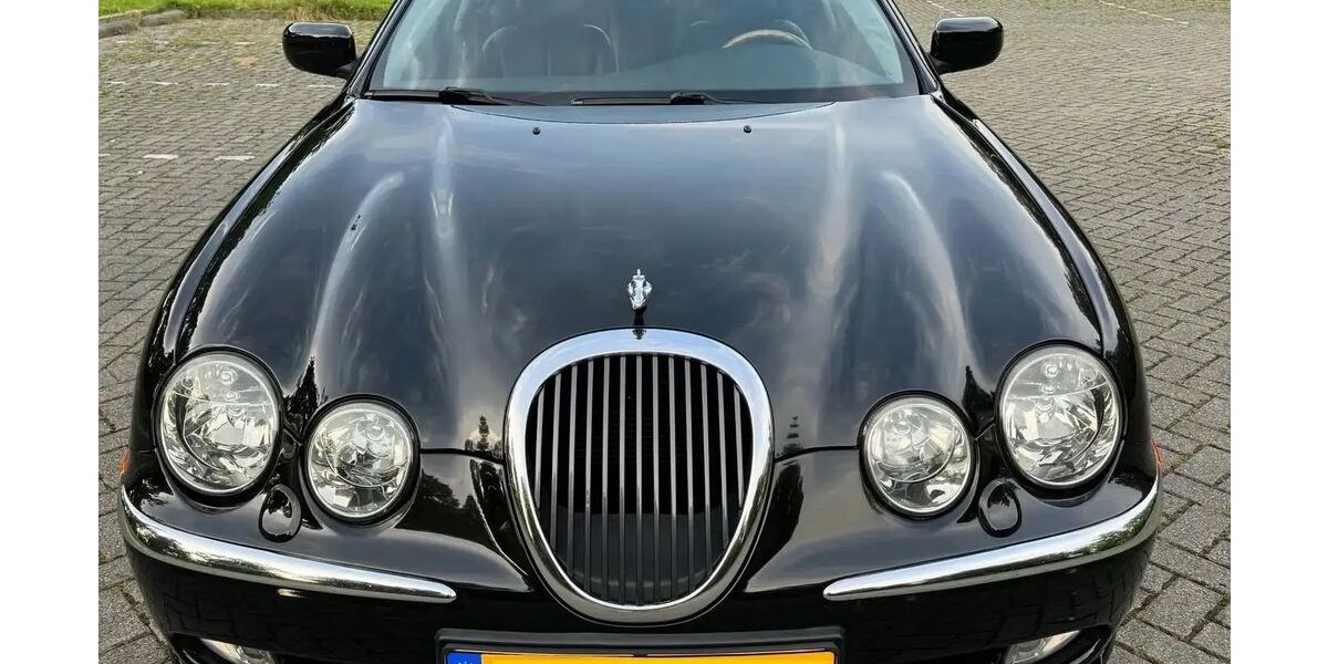 Jaguar S-Type 65.000 km 10.990 &euro; Nuth 