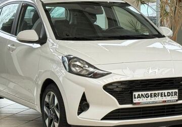 Hyundai i10 7.926 km 15.499 &euro; Wuppertal 42389