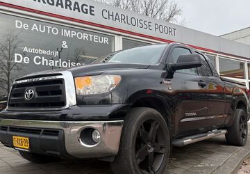 Toyota Tundra 194.000 km 21.175 &euro; schiedam 