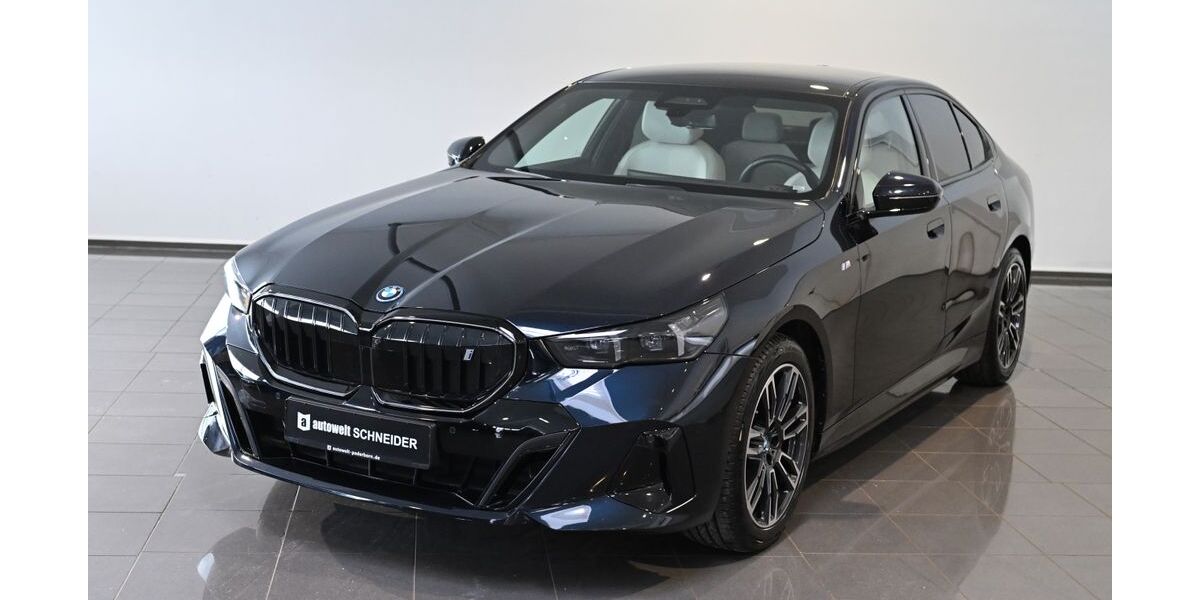 BMW i5 14.781 km 58.750 &euro; Paderborn 33100