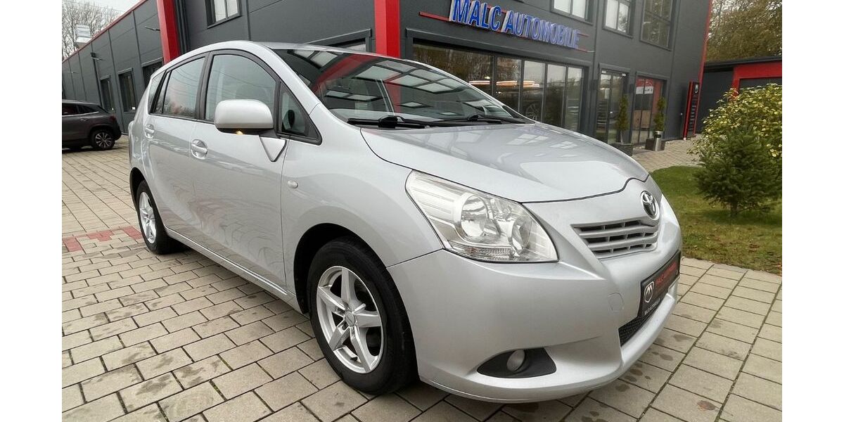 Toyota Verso 239.000 km 5.000 &euro; Neu Wulmstorf 21629