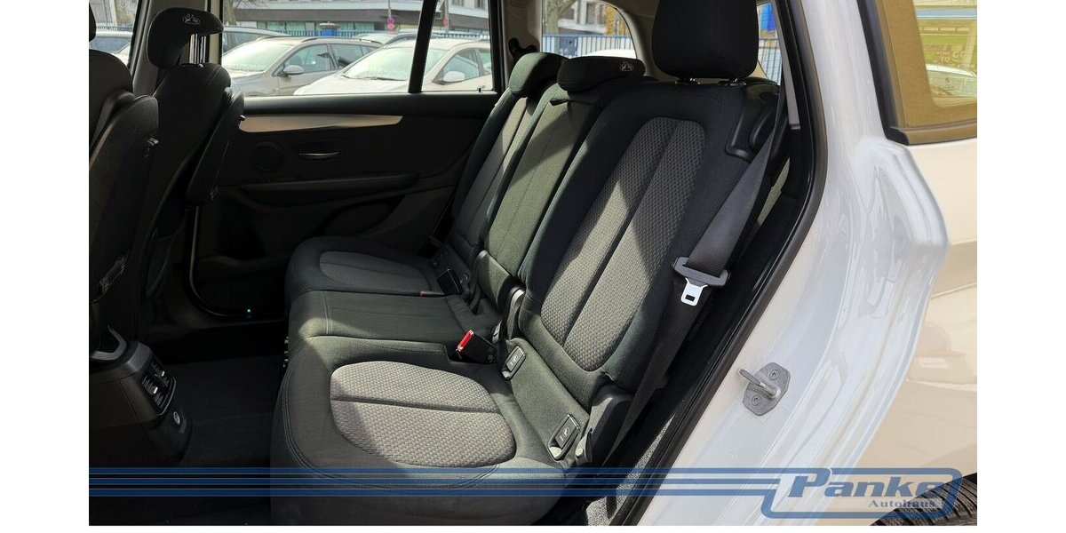 BMW 216 Gran Tourer 216d Advantage*SHZ*BT*PDC*7Sitz* 159.076 km 10.790 &euro; Berlin 13187