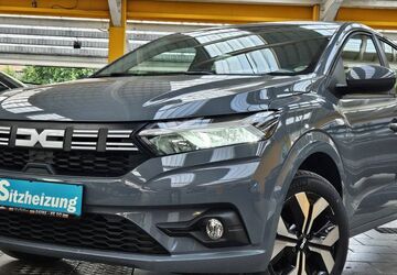 Dacia Sandero 13.000 km 15.250 &euro; Wallhöfen bei Bremen 27729