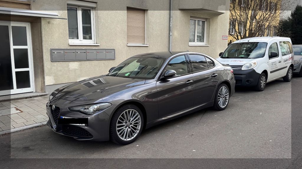 Alfa Romeo Giulia 68.000 km 29.500 &euro; Stuttgart 70186