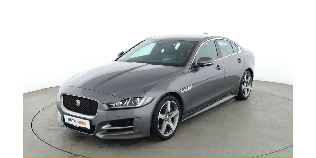 Jaguar XE 114.320 km 17.330 &euro; Dresden 01187