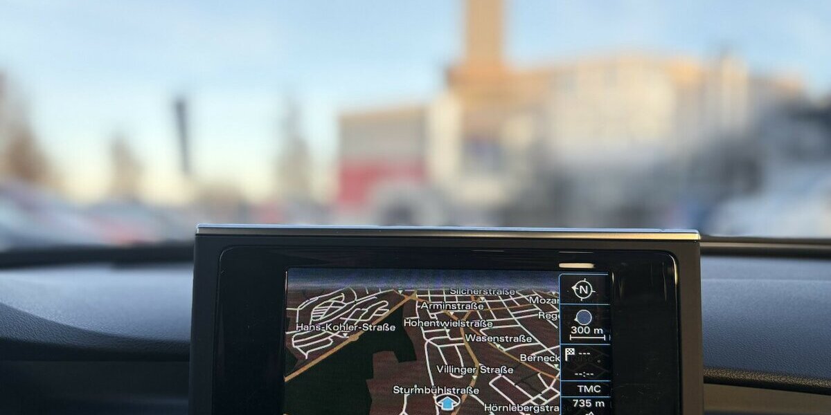 Audi A6 Avant 2.0 TDI Quattro KAMERA/PANO/NAVI/LED 163.139 km 18.900 &euro; Villingen-Schwenningen 78054