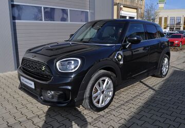 Mini Countryman SE (Cooper) 33.400 km 30.990 &euro; Leipzig 04179