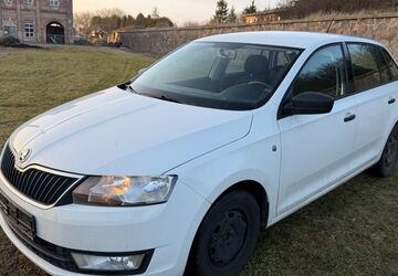 Skoda Rapid 223.015 km 2.600 &euro; Tessin 18195