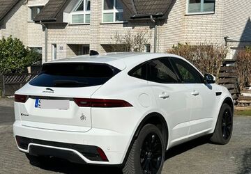 Jaguar E-Pace 72.000 km 26.700 &euro; Niederkassel 53859