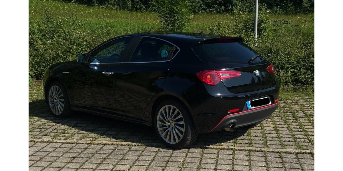Alfa Romeo Giulietta 130.000 km 6.000 &euro; Freudenstadt 72250