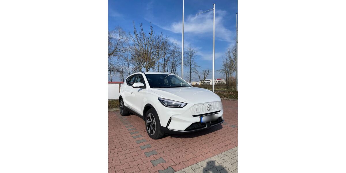MG ZS 24.200 km 17.990 &euro; Mainz 55130
