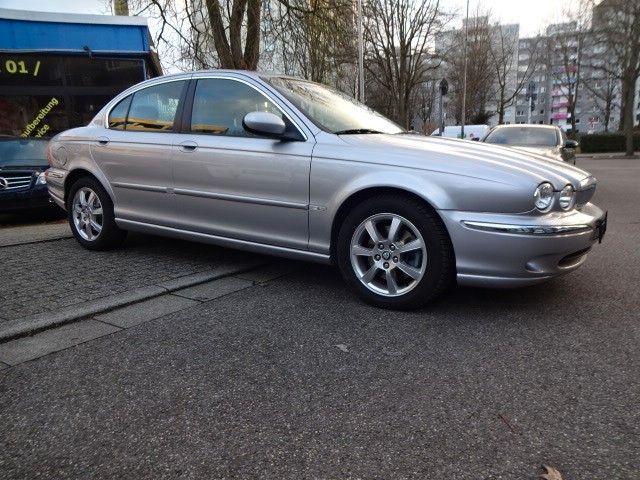 Jaguar X-Type 187.500 km 3.999 &euro; Essen 45276