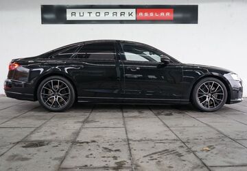 Audi A8 158.800 km 56.880 &euro; Asslar 35614
