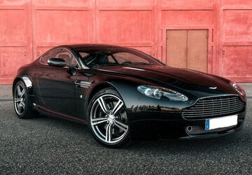 Aston Martin V8 Vantage 50.206 km 59.500 &euro; Wangen 73117