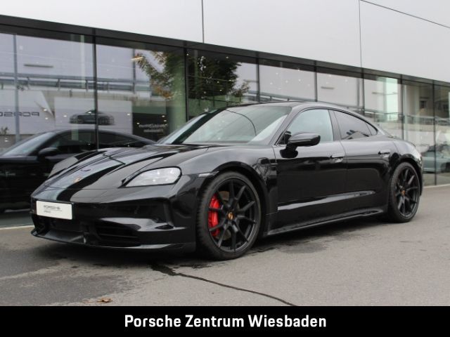 Porsche Taycan 11.900 km 153.500 &euro; Wiesbaden 65187