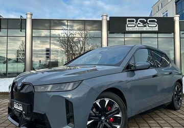 BMW iX 5.600 km 79.990 &euro; Kempten 87439