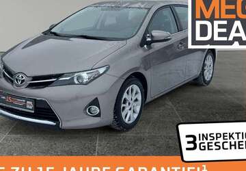 Toyota Auris 135.483 km 8.980 &euro; Rendsburg 24768