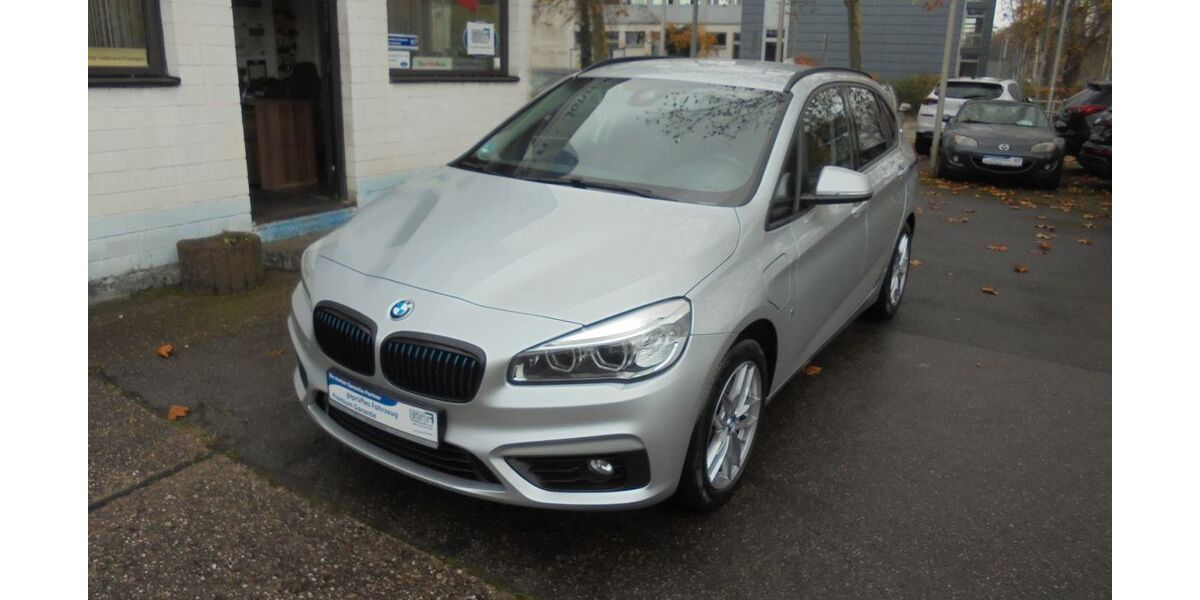 BMW 225 89.000 km 12.950 &euro; Dillingen/Saar 66763