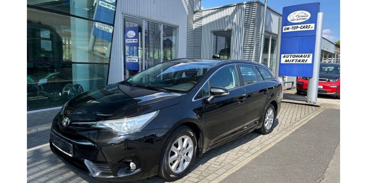Toyota Avensis 149.000 km 8.999 &euro; Niestetal bei Kassel 34266