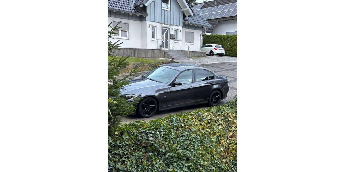 BMW 325 250.000 km 8.500 &euro; Vettelschoß 53560