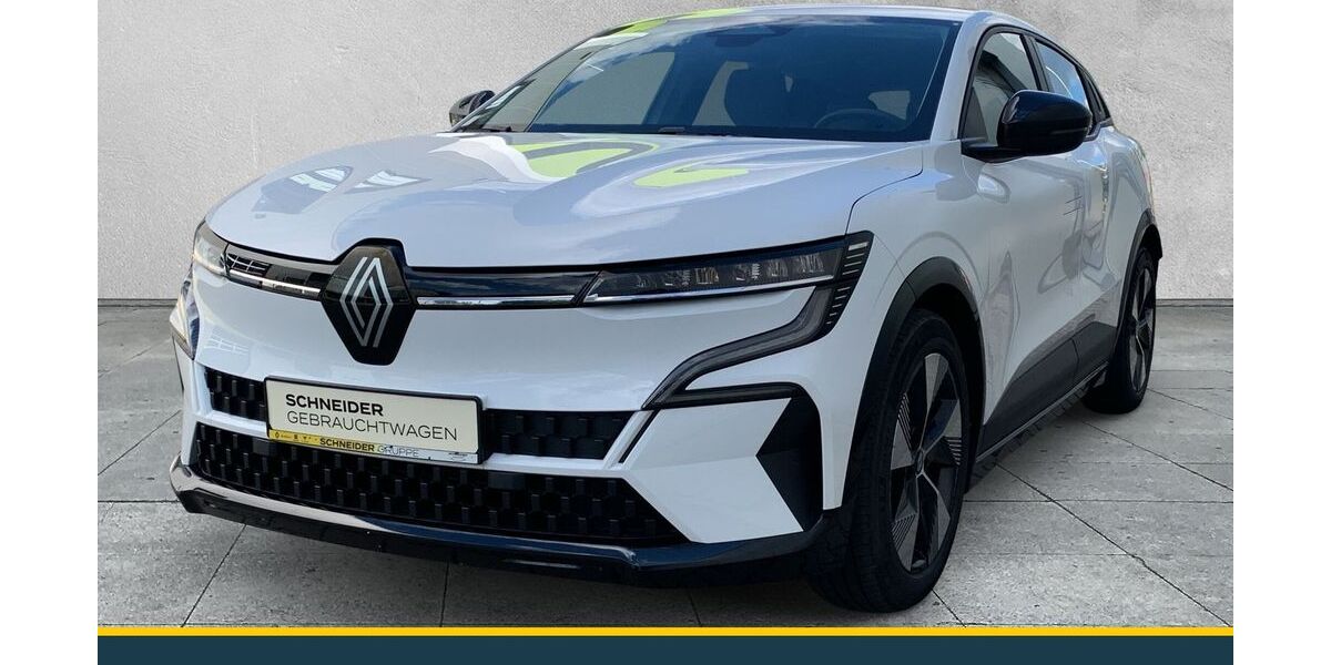 Renault Megane E-TECH 27.808 km 22.890 &euro; Chemnitz 09131