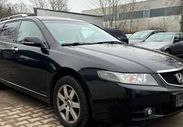 Honda Accord 303.203 km 1.150 &euro; München 81737