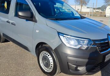 Renault Express 92.359 km 12.990 &euro; Ebermannsdorf 92263