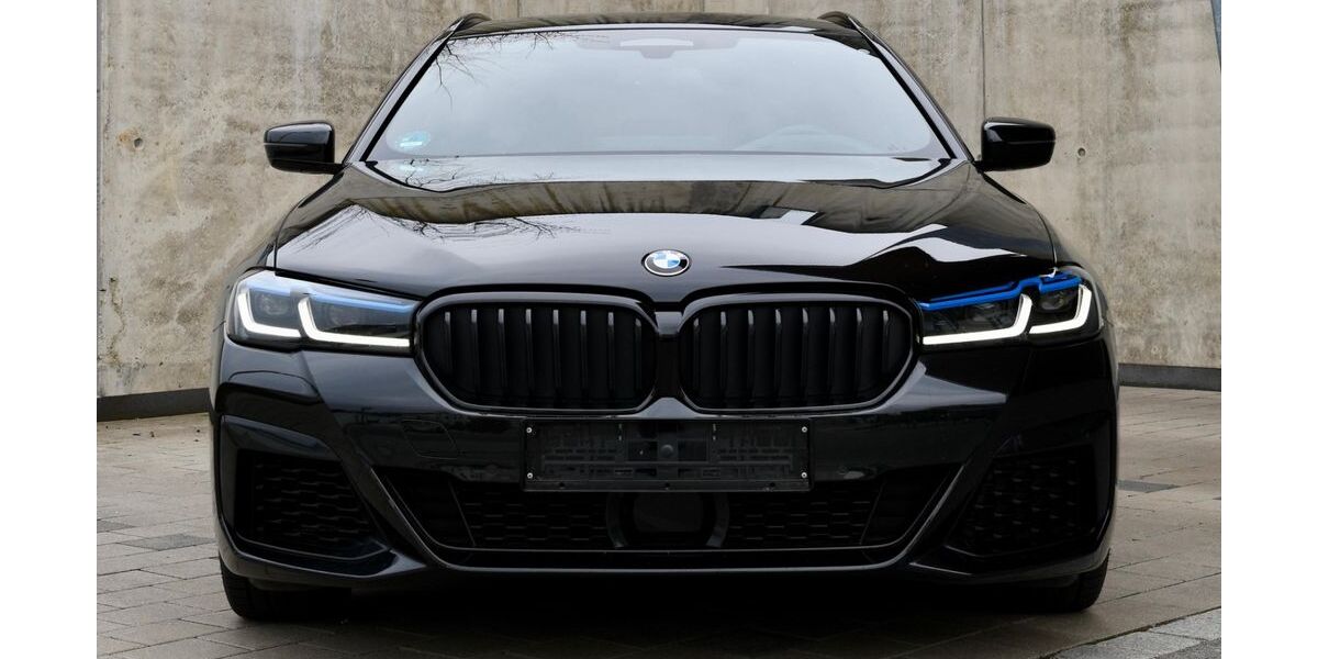 BMW 540 64.700 km 44.700 &euro; Passau 94032