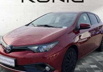 Toyota Auris 86.142 km 11.899 &euro; Dessau-Roßlau 06862