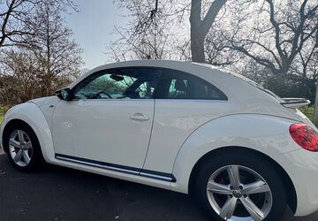 VW Beetle 141.150 km 11.750 &euro; Frankfurt 60385