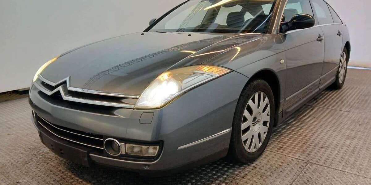 Citroen C6 276.889 km 6.890 &euro; Braunschweig 38114