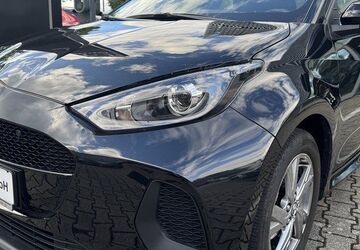 Mazda 2 Hybrid 9.079 km 23.900 &euro; Bietigheim-Bissingen 74321