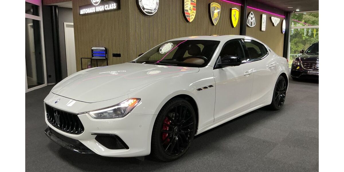 Maserati Ghibli 22.000 km 59.990 &euro; Bad Saarow 15526