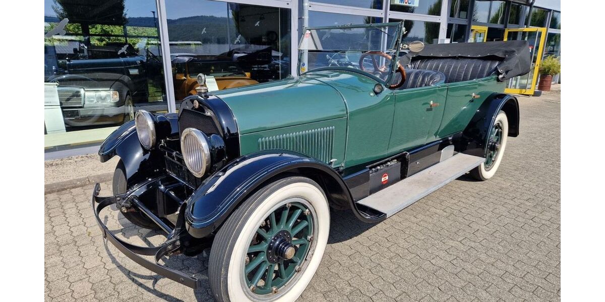 Cadillac Andere 39.721 km 71.990 &euro; Ehringshausen 35630