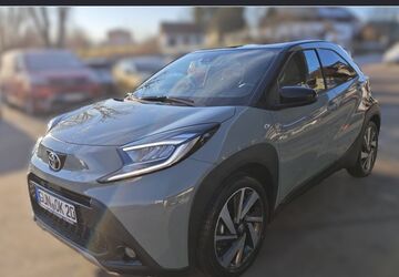 Toyota Aygo (X) 1.500 km 20.990 &euro; Dittenheim 91723