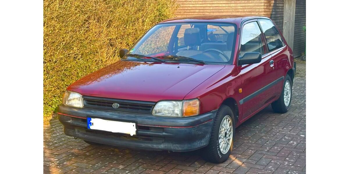 Toyota Starlet 188.981 km 1.099 &euro; Oldenburg 26129